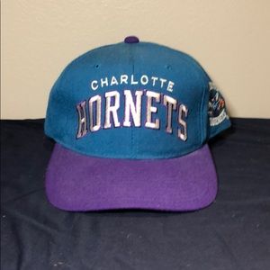 Vintage Charlotte Hornets SnapBack Hat